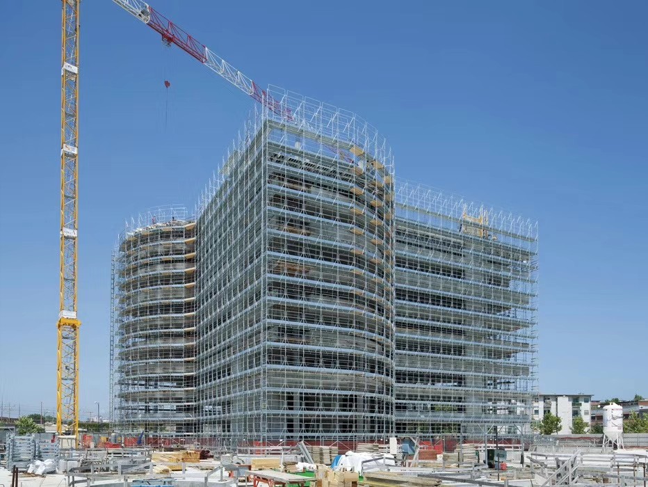 盤扣式腳手架租賃價(jià)格比扣件式鋼管腳手架貴！